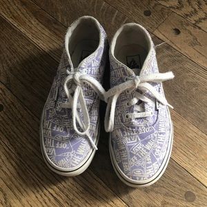 Girls lavender and white vans
